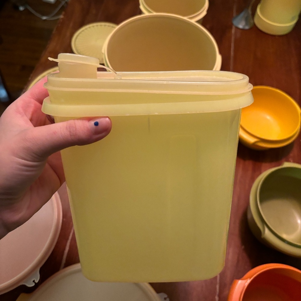 Vintage Tupperware Set - Picture 5 of 8